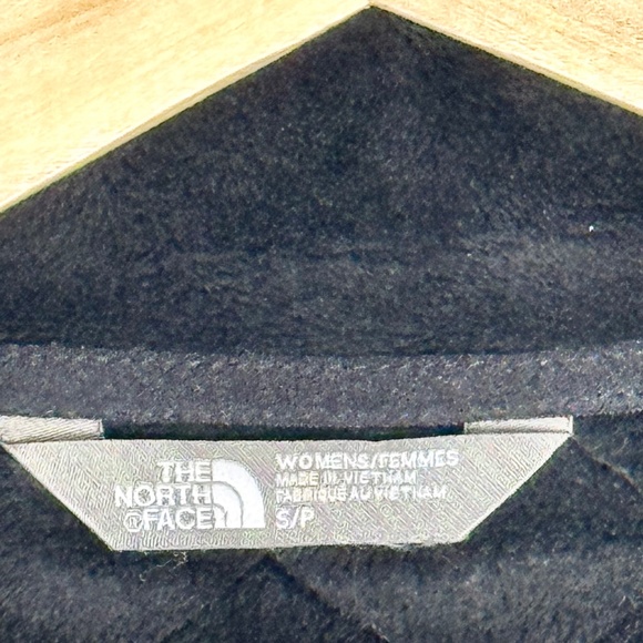 Women’s Black North Face Caroluna Fleece Jacket Sz Small - Picture 3 of 13
